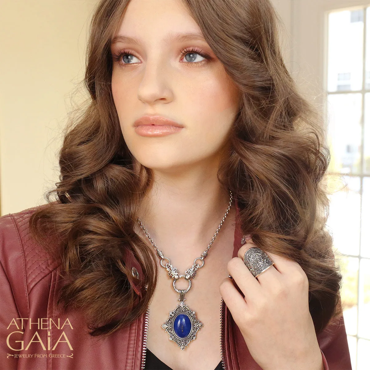 Avisso Lapis Pendant