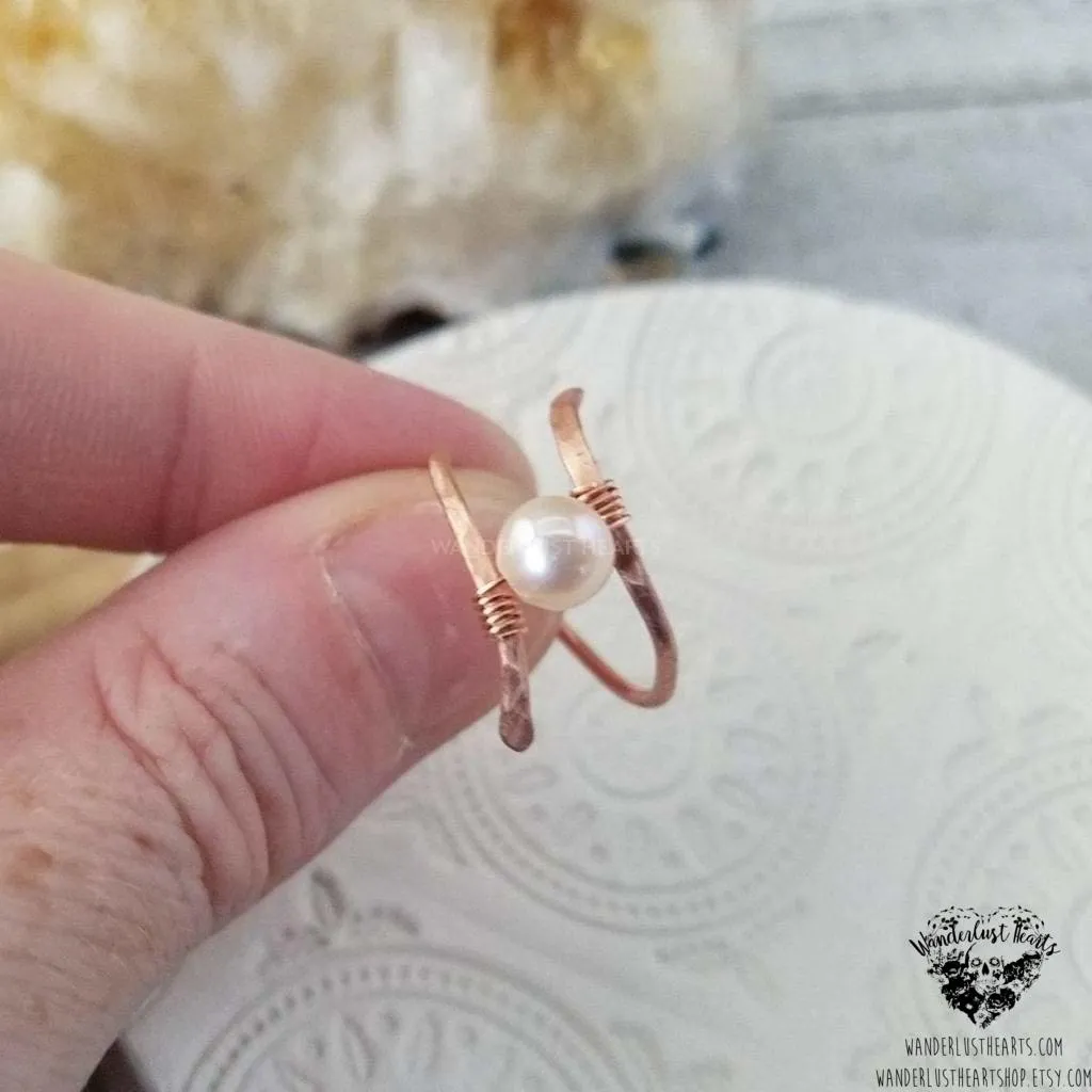 Pearl copper twist ring